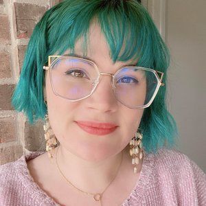 Closet clean out, deep discounts& open to offers!